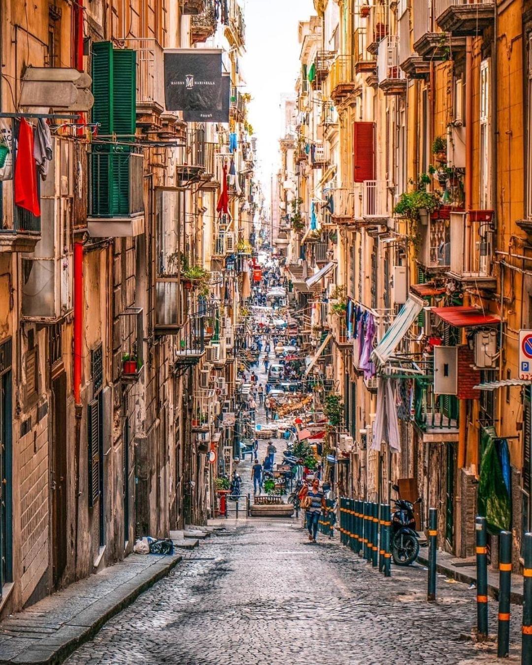 Apartamento Spaccanapoli Top, Your House In The Old Town Exterior foto